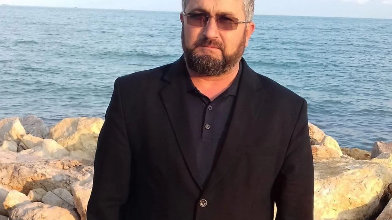 Budama yapan imam ağaçtan düşerek hayatını kaybetti