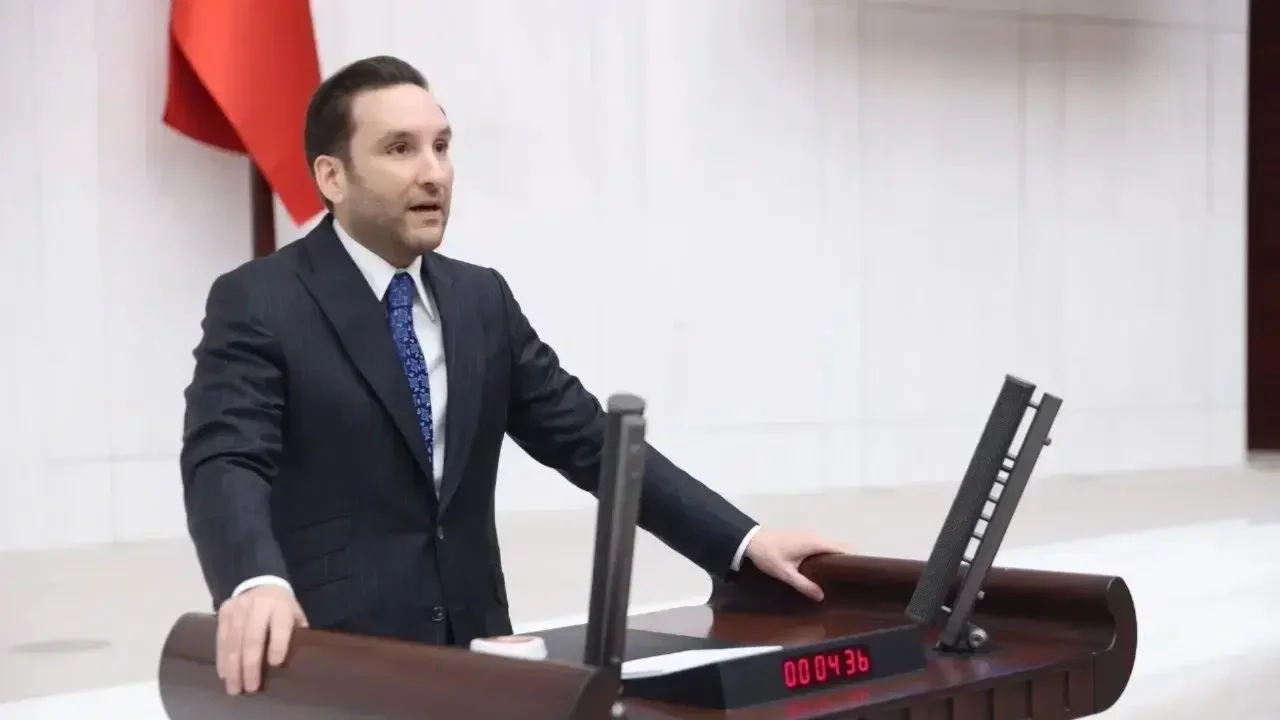 YENİ Partili vekil Obama Vakfı'nın programına seçildi