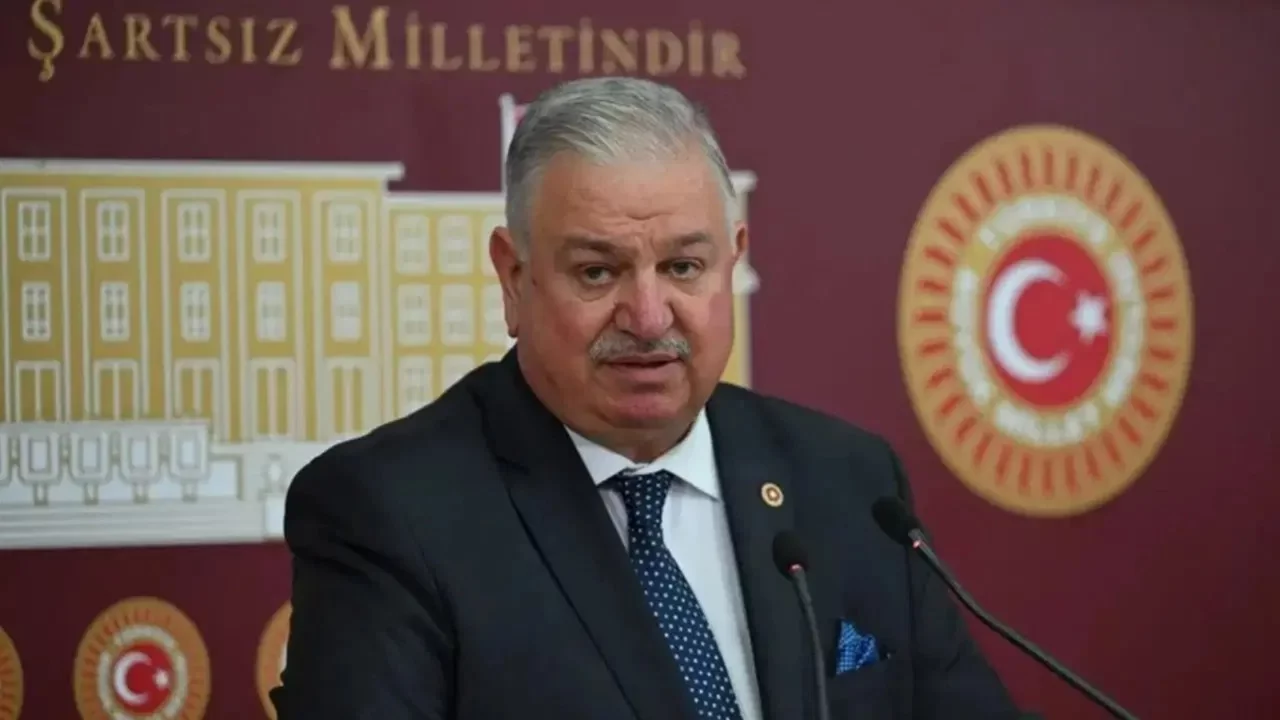 Yeniden Refah Partili  Bekin'den 'tezkereye ret' çağrısı: 'Mekke İttifakı İsrail'i korumak için k...