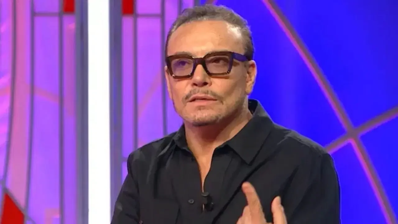 Ünlü şarkıcı Cenk Eren'den zayıflama iğnesi itirafı: Retinası yırtıldı