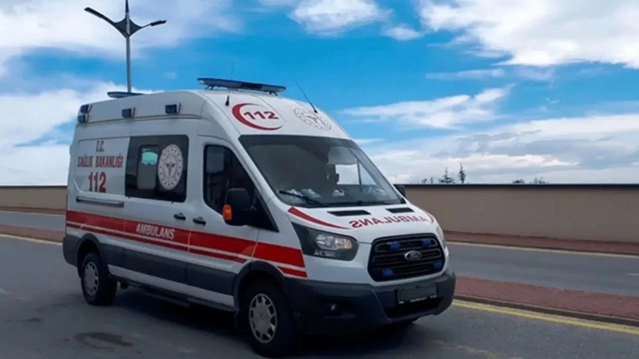 Mardin'de inşaatta iskele çöktü: 2 işçi yaralandı