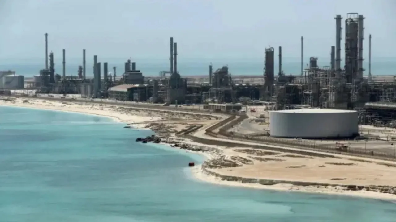 Suudi Arabistan'da ARAMCO Genel Merkezi yakınlarında patlama
