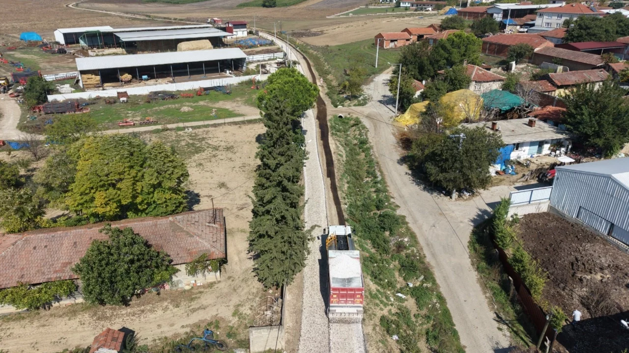 Yenişehir'in ulaşım ağı Büyükşehir Belediyesi ile güçleniyor