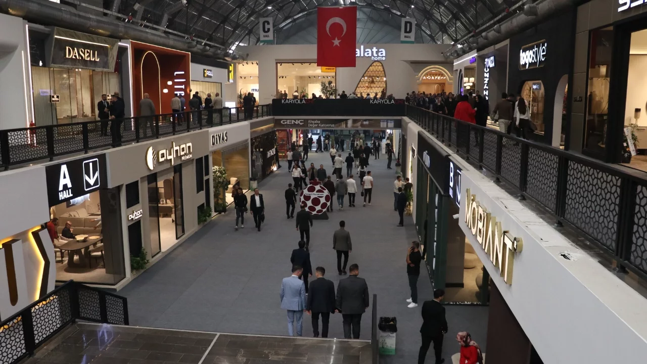 55. İnegöl Uluslararası Mobilya Fuarı başladı
