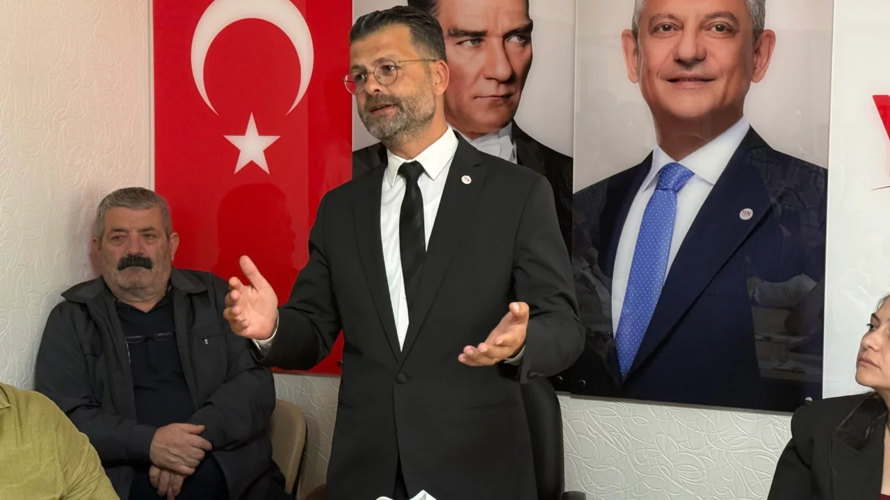 Özgür Şahin: Bursa'nın her sokağında artık birer Halk TV ekranıyız!