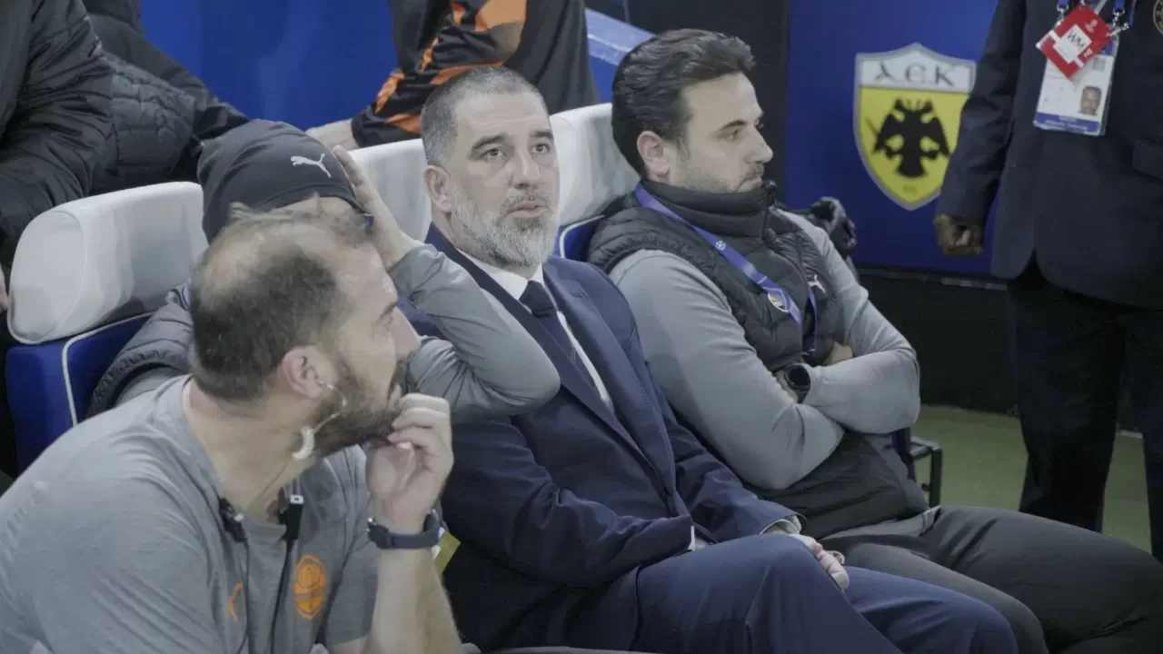 Arda Turan'ın ekibi Shakhtar Donetsk, AEK'yi 3-1 mağlup etti