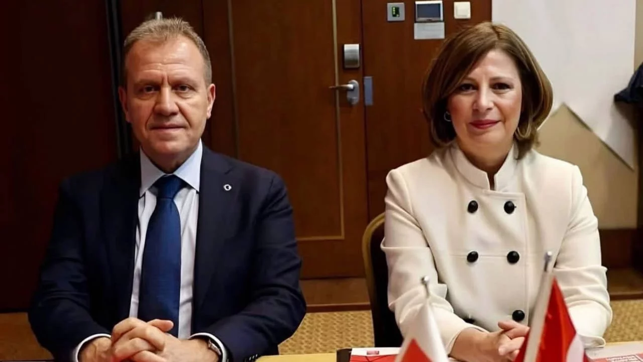 Tutuklu TBB Başkanı Vahap Seçer'den Ayşe Ünlüce'ye tebrik mesajı