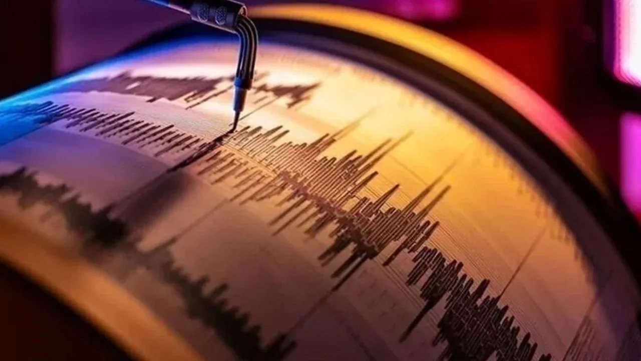 Rusya'nın Kamçatka Yarımadası'nda 6,9 büyüklüğünde deprem