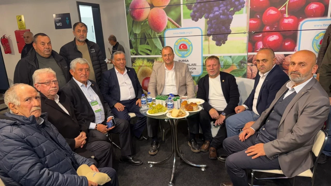 İznik Belediye Başkanı Başkan Usta'dan Bursa Tarım ve Hayvancılık Fuarı'na ziyaret
