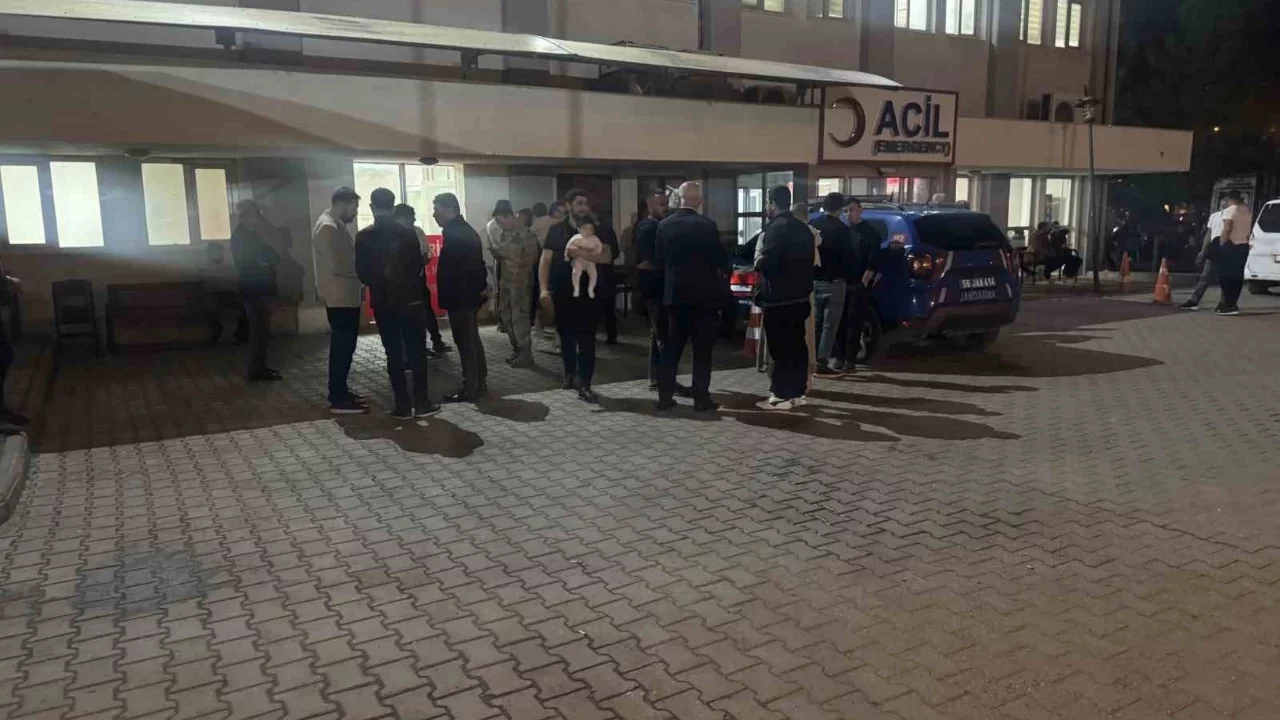 Siirt'te gıda zehirlenmesi: 25 kişi hastaneye kaldırıldı