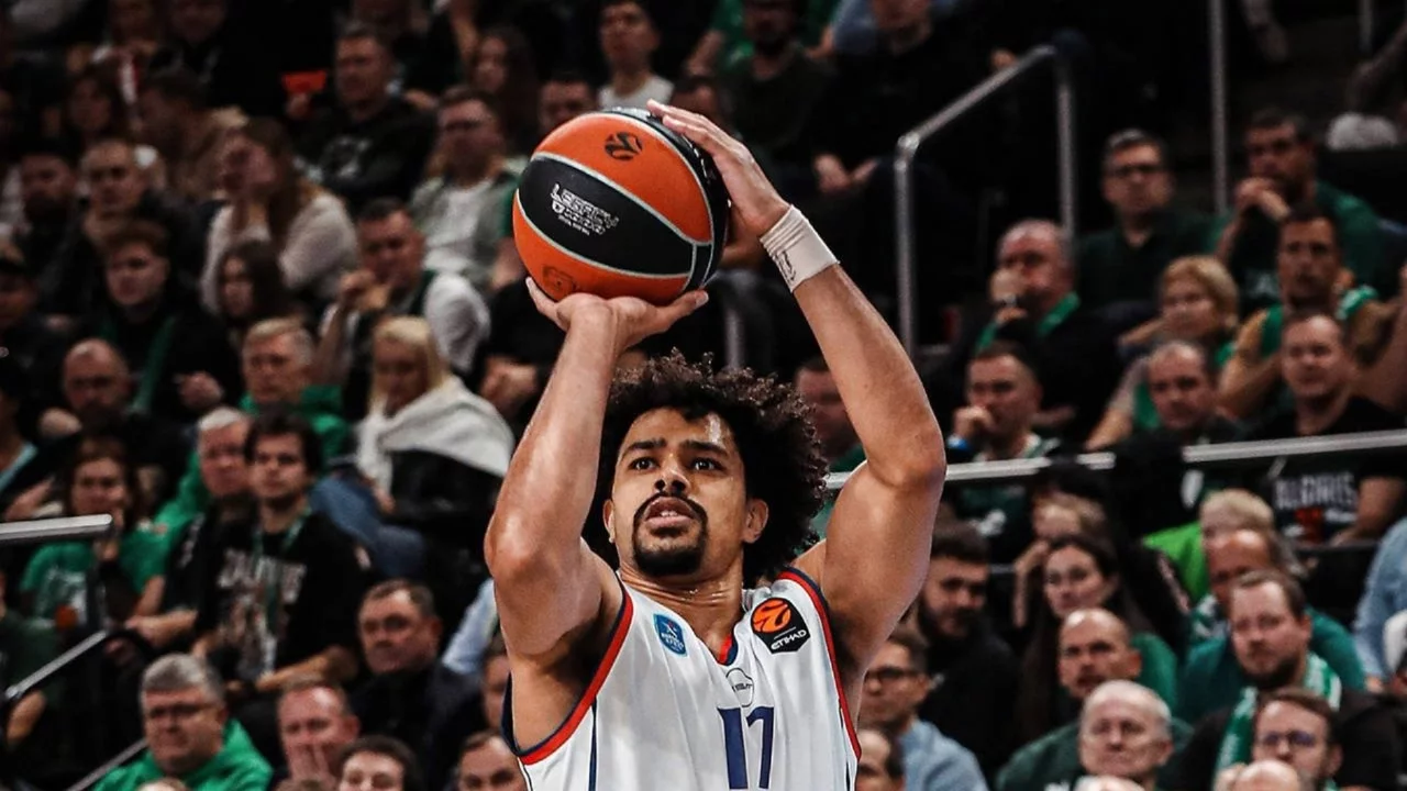 Anadolu Efes, Zalgiris'i mağlup etti
