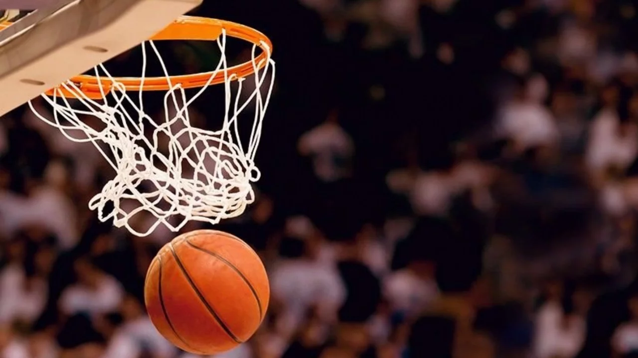 Bahçeşehir Koleji, Bursaspor Basketbol'u yendi