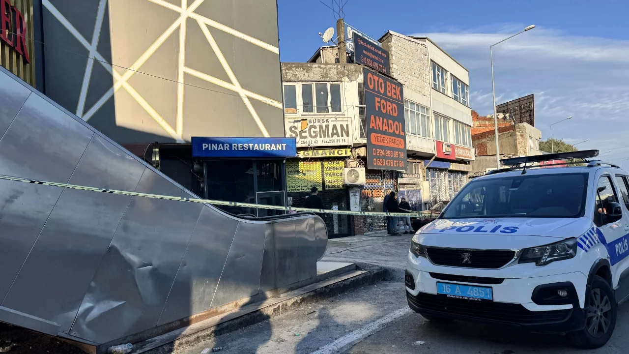 Bursa'da iş yeri kurşunlandı: Şüpheliler aranıyor