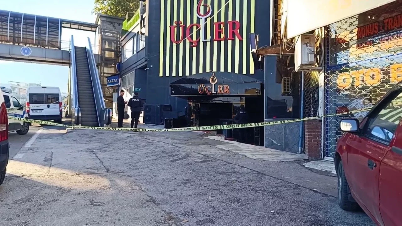 Bursa'da eğlence mekanı kurşunlandı: Şüpheliler aranıyor
