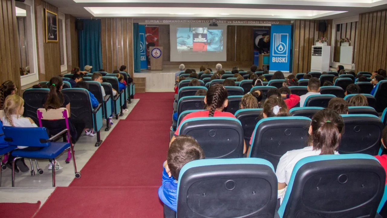 Bursa'da 'Su Damlalarının Peşinde' projesi 50 bin çocuğa ulaşacak