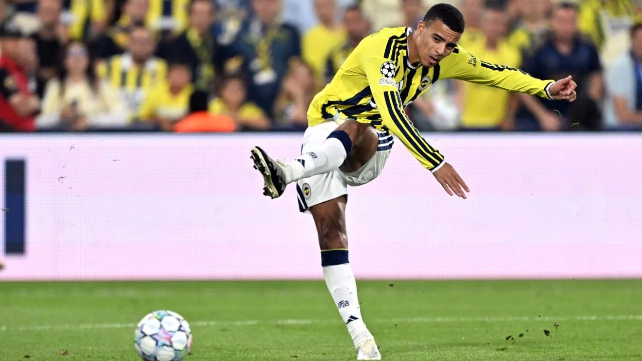Fenerbahçe-Slavia Prag maçı TRT 1'de