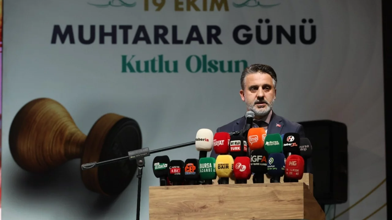 Bursa'da Muhtarlar Günü kutlandı: "Hizmet gitmeyen mahalle kalmayacak"