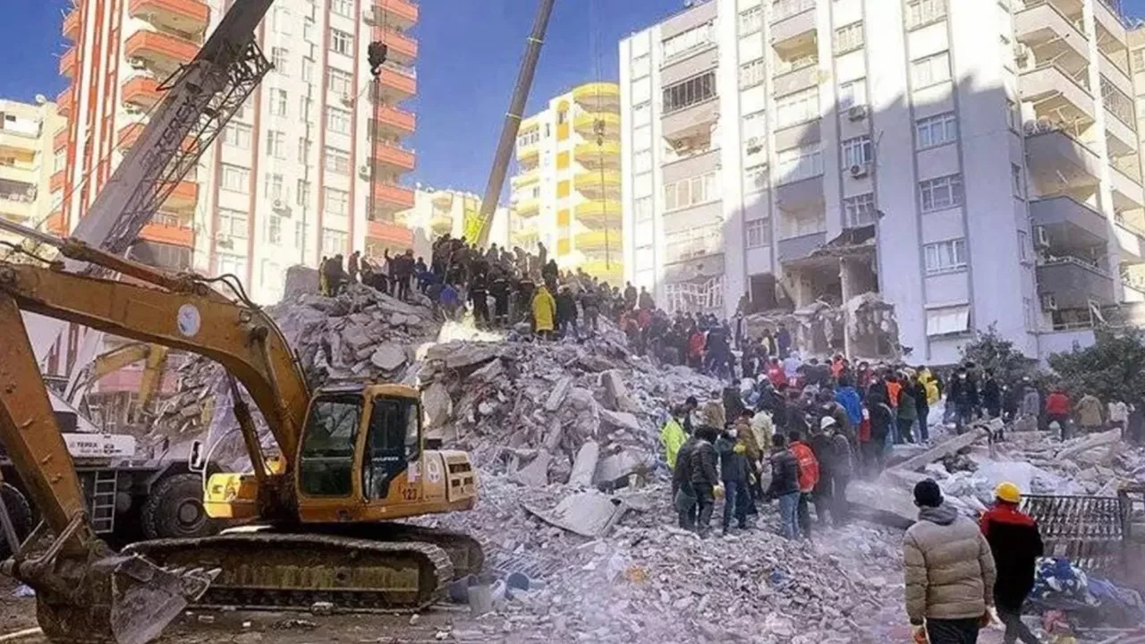 Pınar Apartmanı davasında savcı mütalaasını açıkladı: 41 kişiye mezar olmuştu...