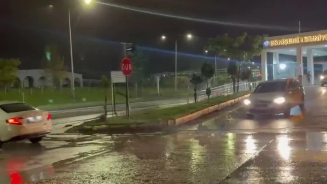 Bursa'nın da aralarında bulunduğu 33 ilde yasa dışı bahis operasyonunda 86 şüpheli adliyede