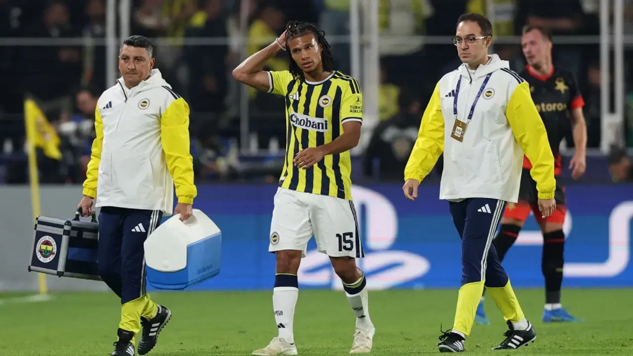 Fenerbahçe'den Nathan Ake için sakatlık açıklaması