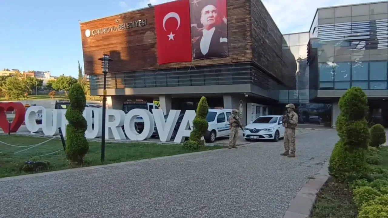 Çukurova Belediyesi soruşturması: 49 kişi adliyeye sevk edildi
