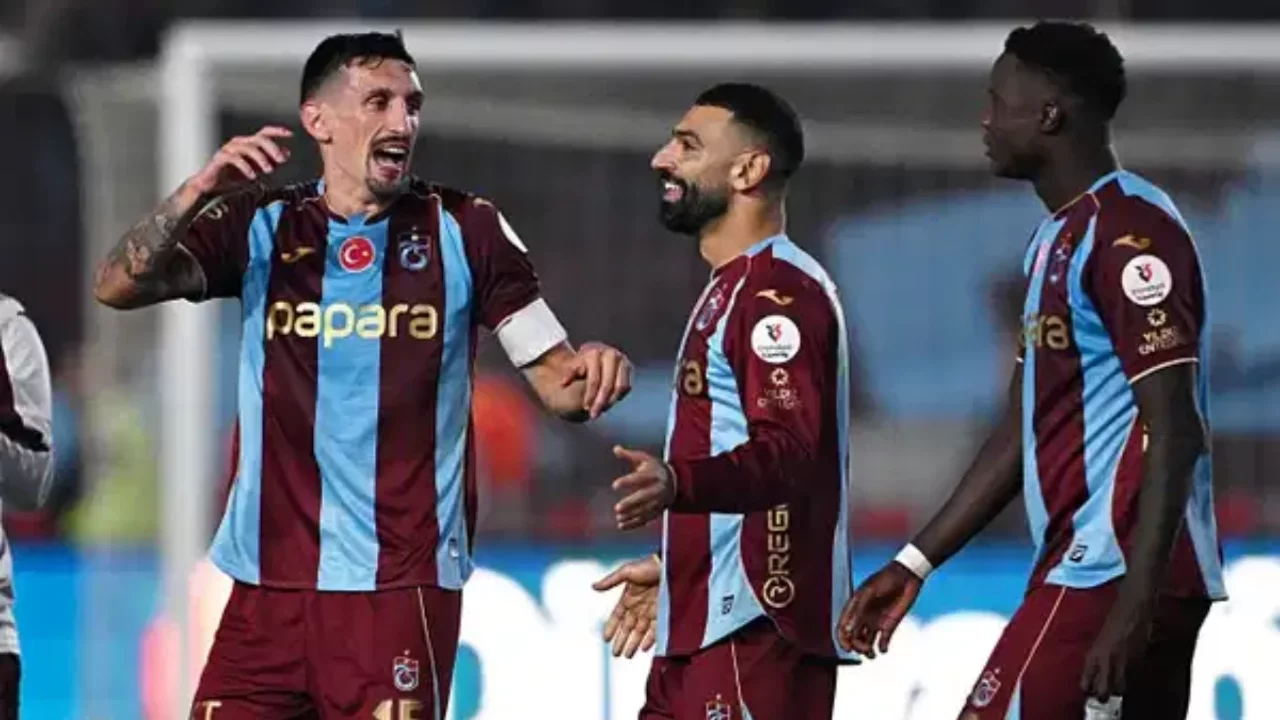Trabzonspor - Hearts maçı ne zaman, saat kaçta, hangi kanalda? Şifresiz mi?