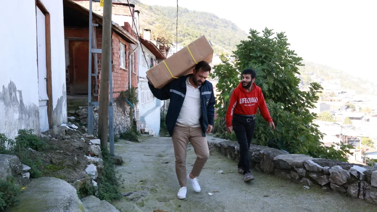 Osmangazi Belediyesi'nden 136 mahalleye uzanan destek eli