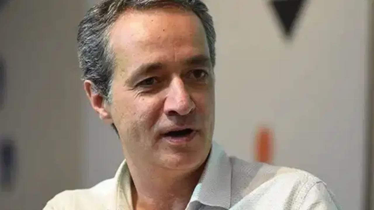Cem Akaş kimdir? Can Yayınları Genel Yayın Yönetmeni Cem Akaş kaç yaşında, nereli?