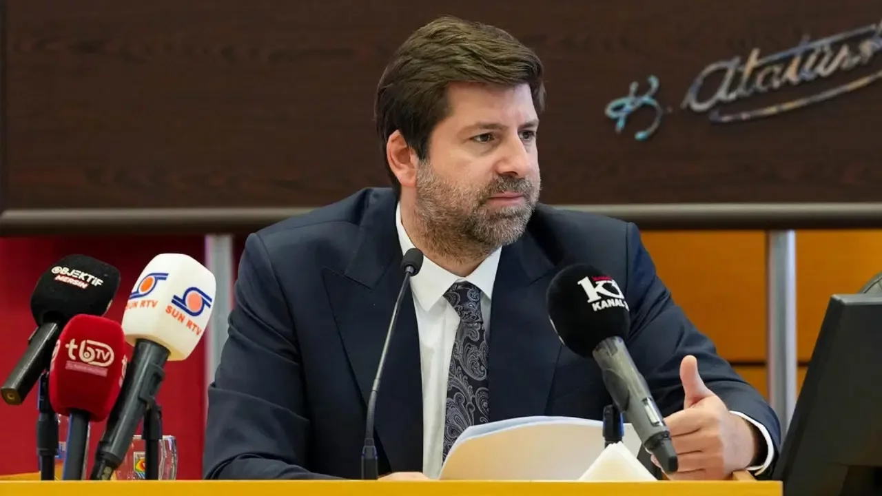 Tarsus Belediye Başkanı Ali Boltaç CHP'den istifa etti