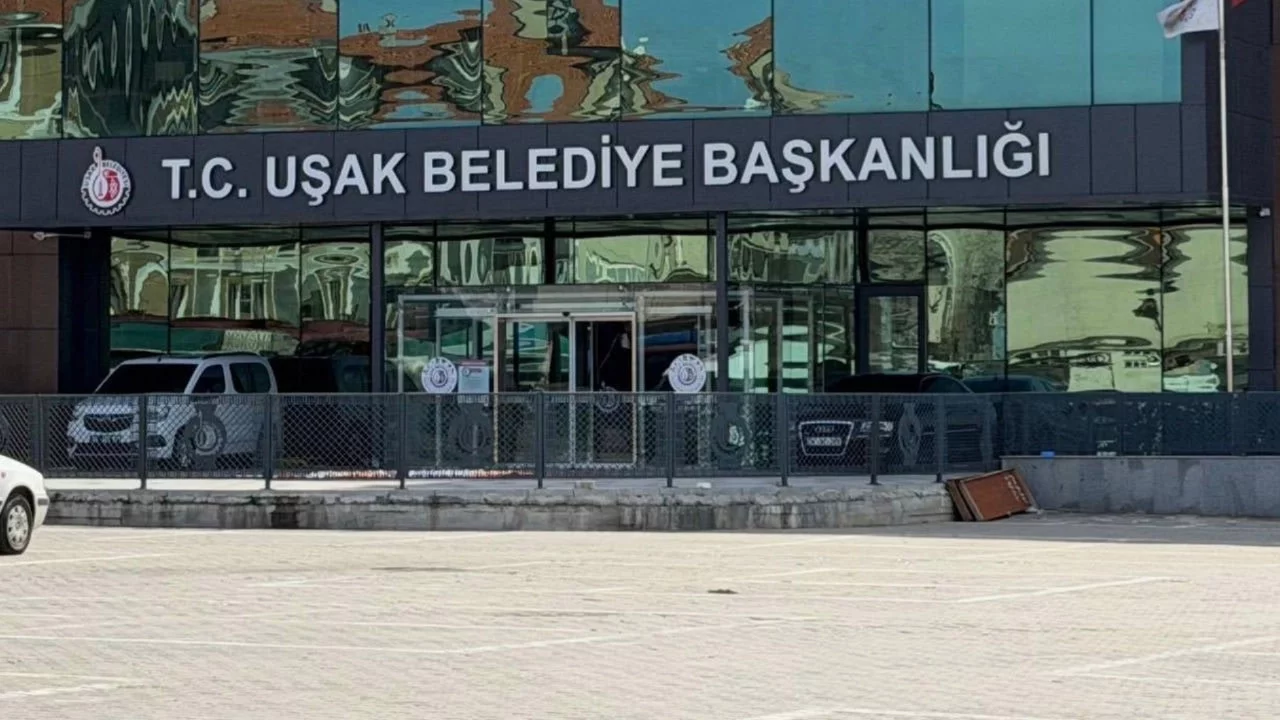 Uşak Belediyesi'ne yönelik soruşturmada 6 tahliye
