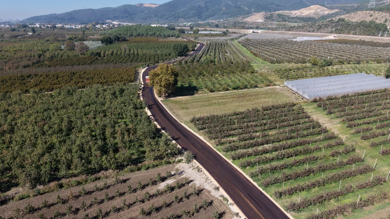 Bursa Büyükşehir Belediyesi, 6 mahallede yolları yeniliyor