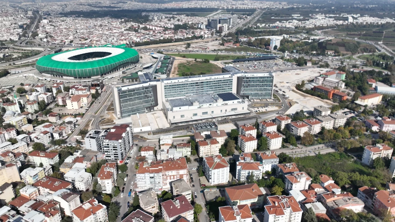 Bursa Ali Osman Sönmez Devlet Hastanesi hasta kabulüne 26 Ekim'de başlıyor