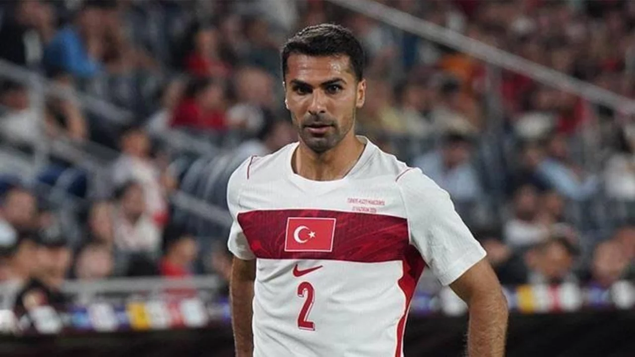 Juventus duyurdu:  Zeki Çelik'ten kötü haber!