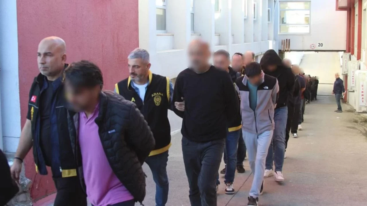 Adana merkezli "kurgu trafik kazası" soruşturması: 58 şüpheli tutuklandı