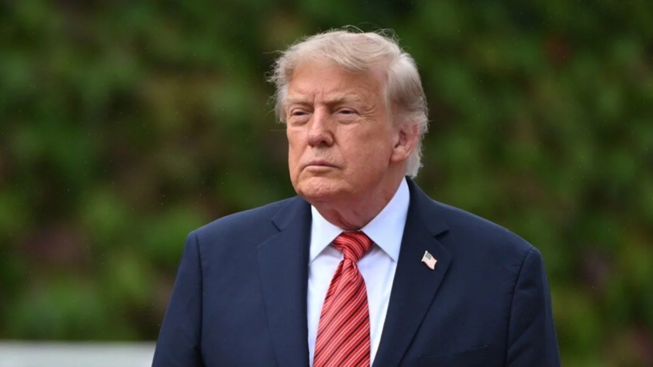 ABD Başkanı Trump'tan İran açıklaması: Belki biraz daha ileri gidebiliriz