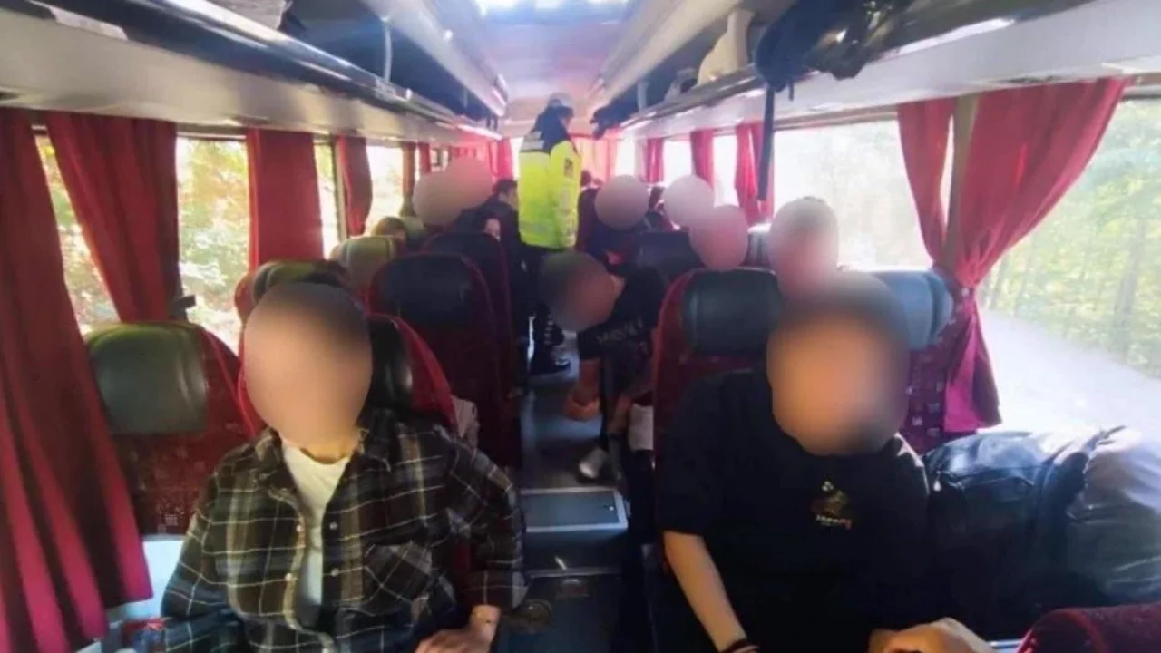 Bursa'da jandarmadan okul servislerine denetim