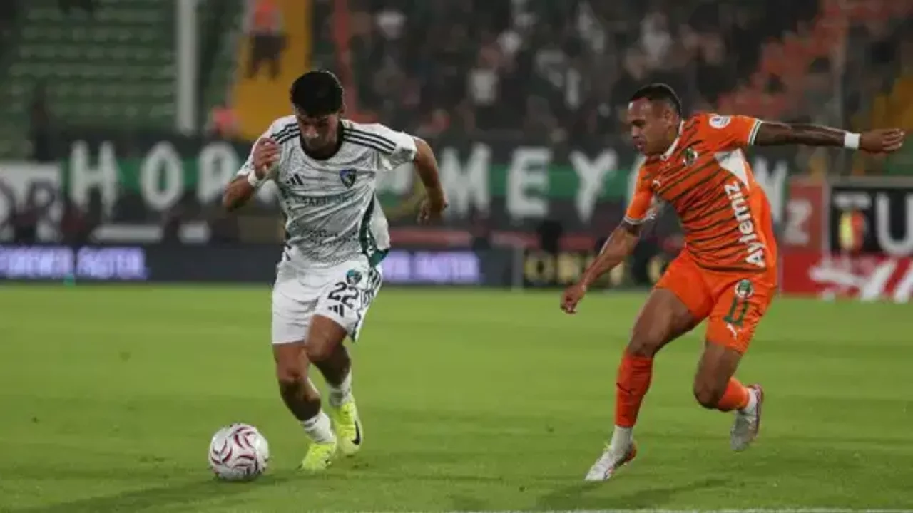 Kocaelispor, Alanyaspor'u 2-1 mağlup etti
