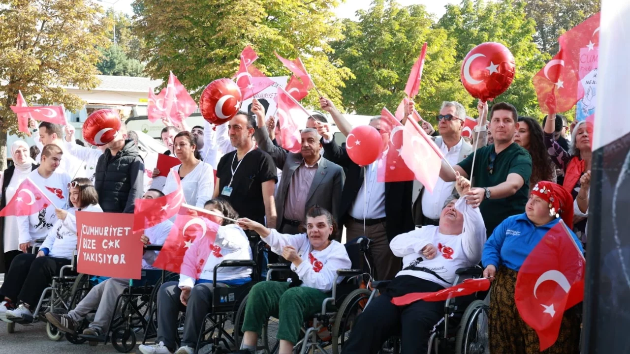 Osmangazi'de Cumhuriyet Bayramı coşkusu engel tanımadı