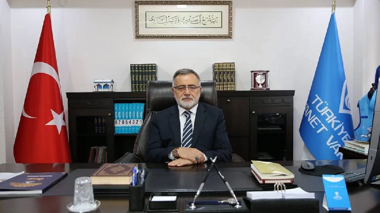 Fon vurgunu nedeniyle görevden alındığı iddiaları vardı: Eski Diyanet Vakfı Genel Müdürü'nden açı...