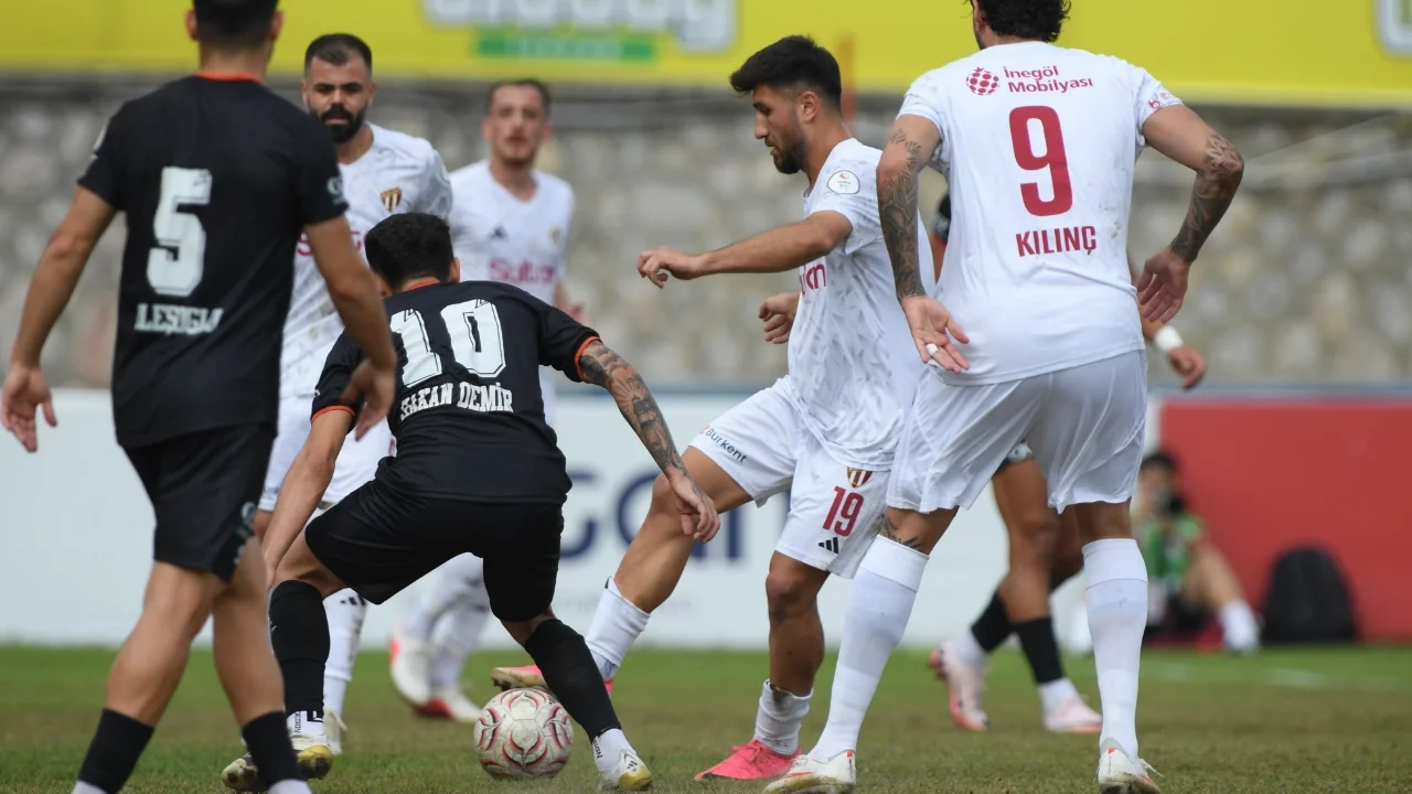 Sultan Su İnegölspor, Adana 01 FK ile berabere
