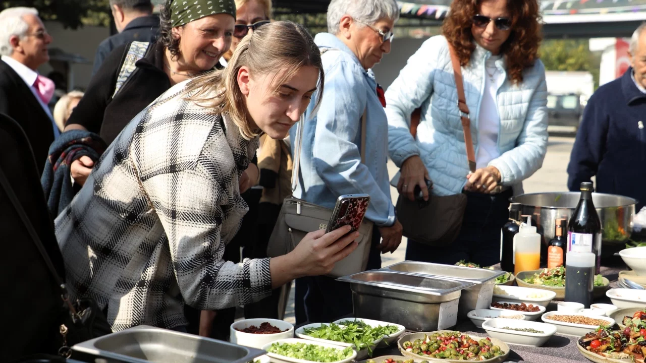 Bursa Mudanya'da zeytinyağı buluşması