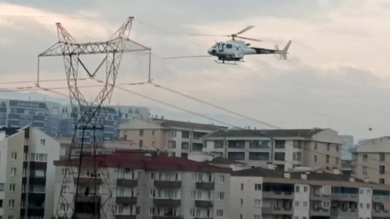 Bursa'da alışılmışın dışında görüntüler! Bakım helikopterle yapıldı