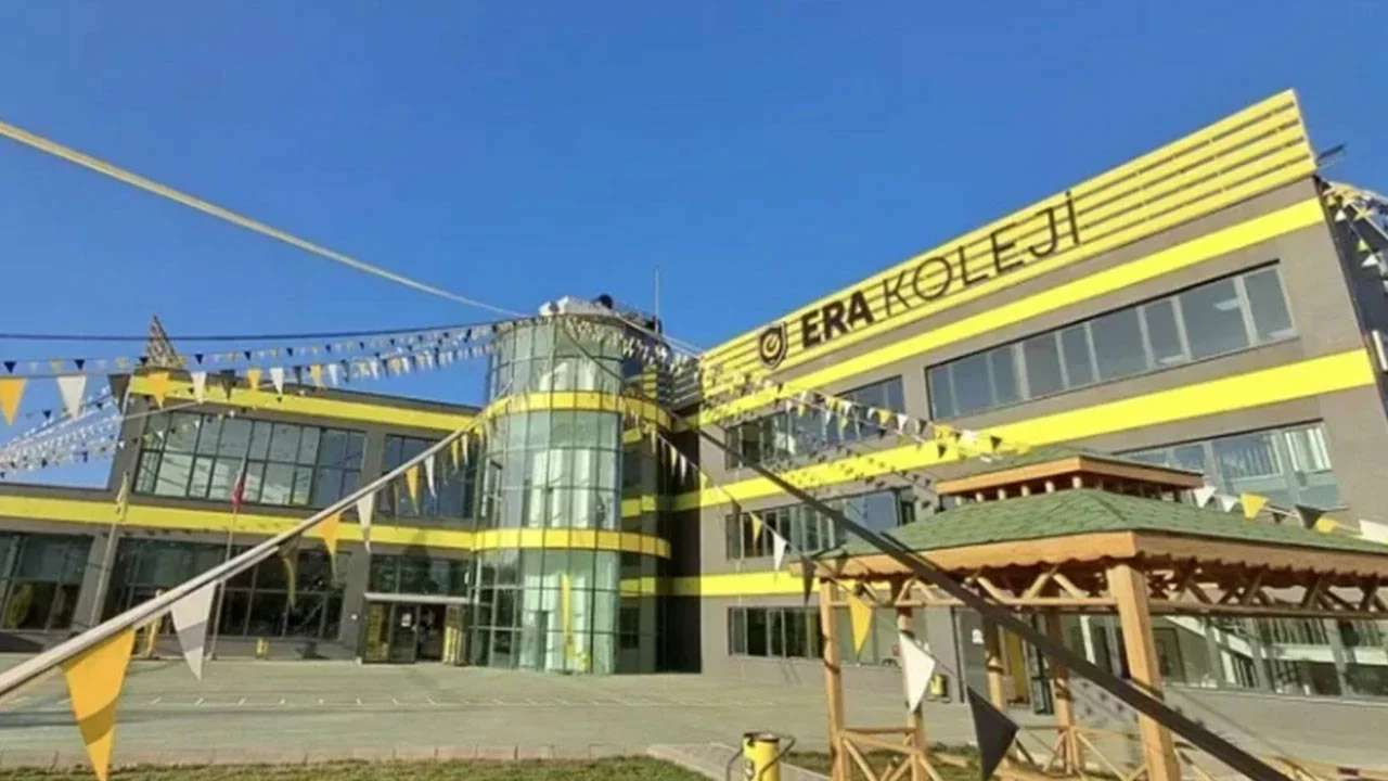 ERA Koleji'nde öğretmenler tazminatsız çıkarıldı