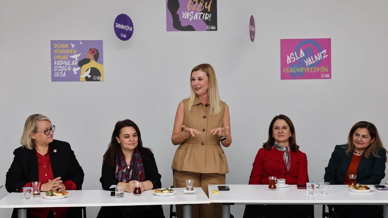 Nilüfer'in kadın muhtarları bir araya geldi