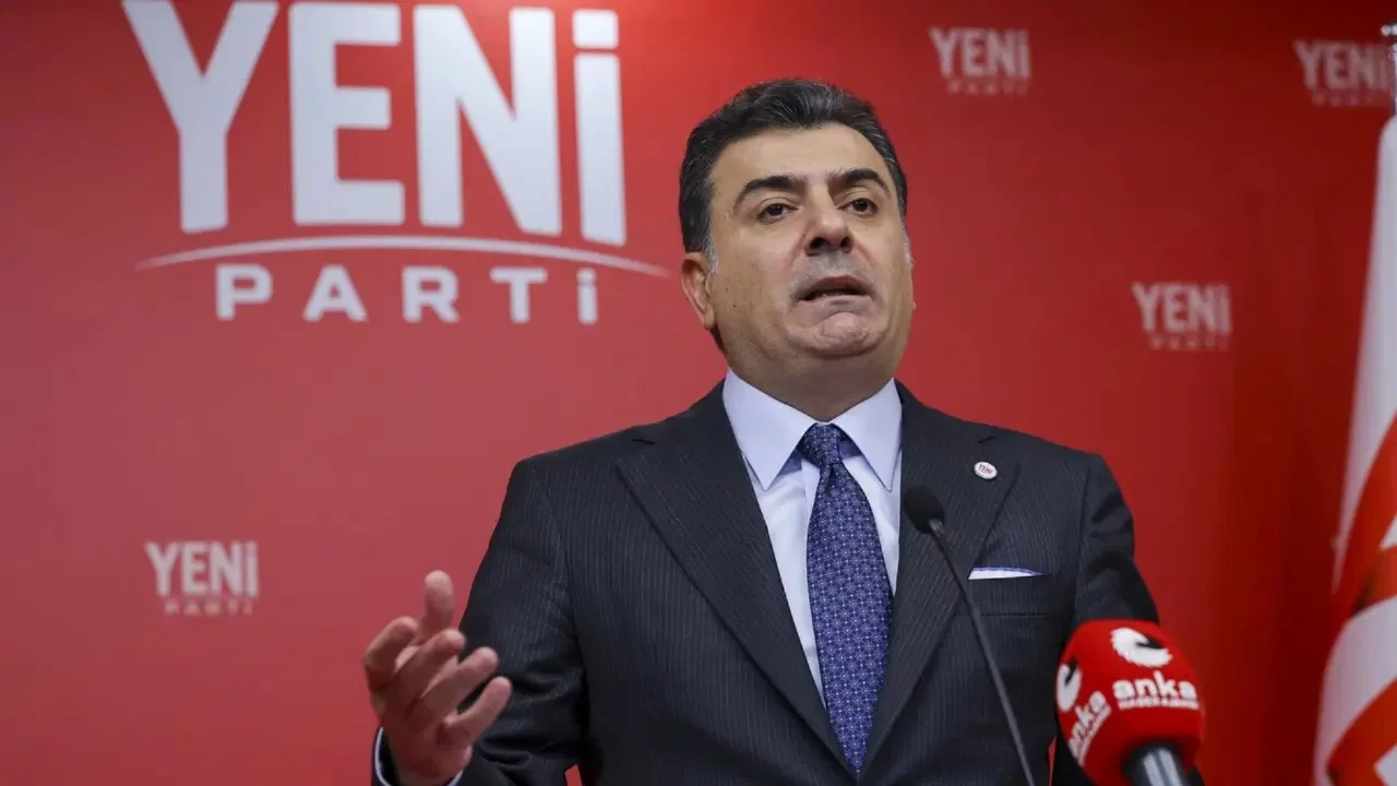 YENİ Parti'den 'fon skandalı' açıklaması...'Yabancı Fatma Betül Sayan Kaya'yı' açıkladı: 'En verimli fonları bulmuş, 8 milyar lirayı alıp gitmiş'