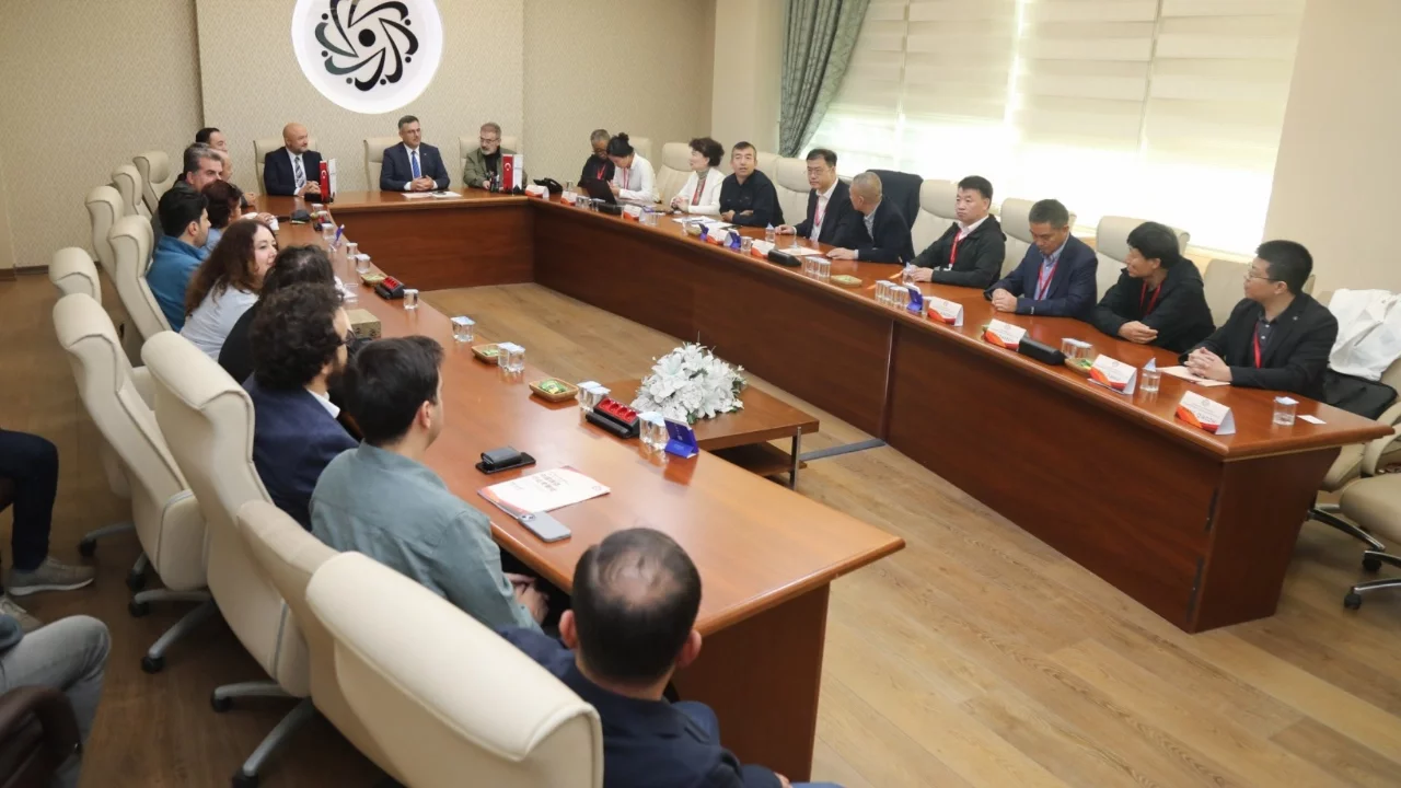 Bursa Teknik Üniversitesi ile  Çin iş birliği güçleniyor