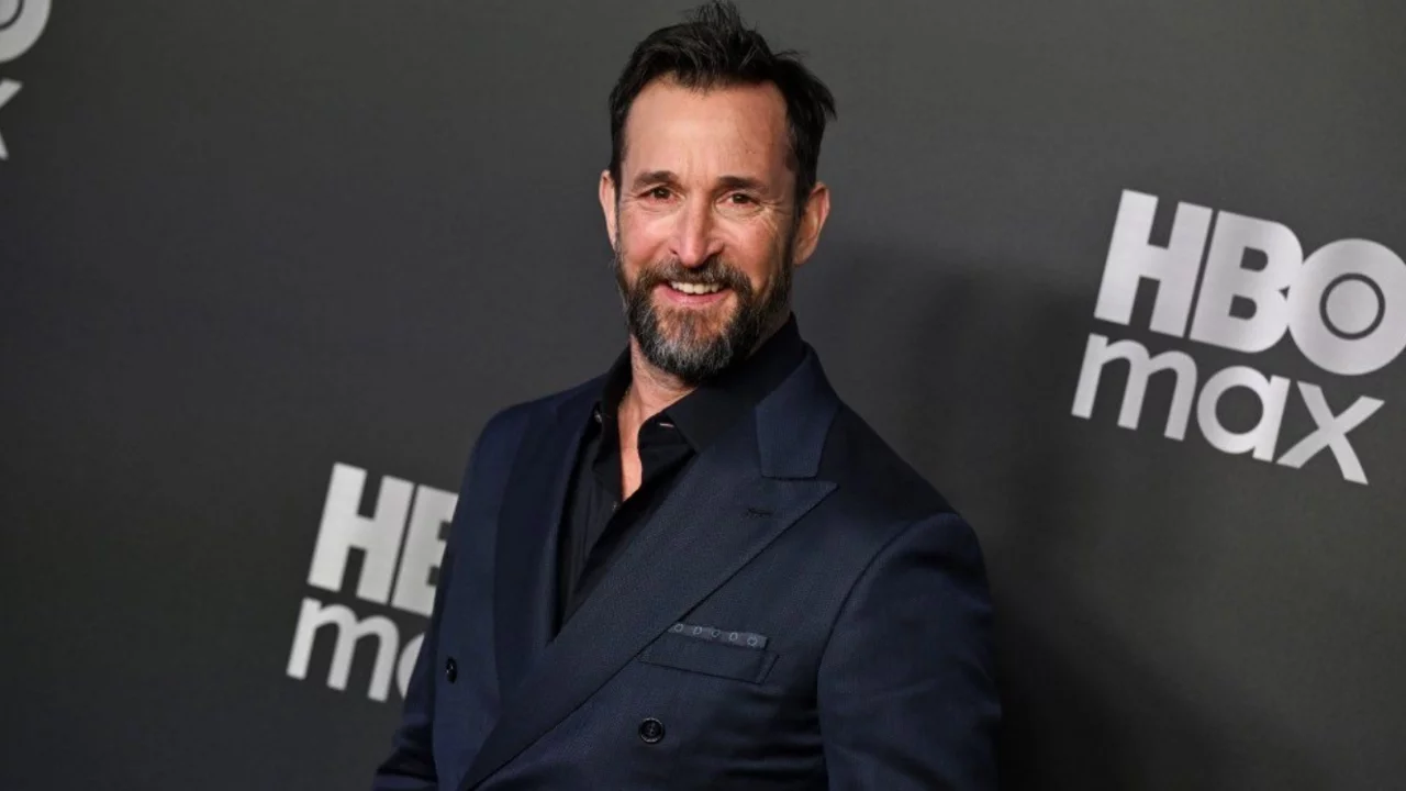 2026 yılının yaşayan en seksi erkeği seçildi: Noah Wyle kimdir?