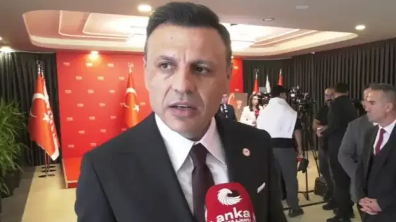 Özgür Çelik: "Belediyeleri hizmet edemez hale getirmeye çalışıyorlar"