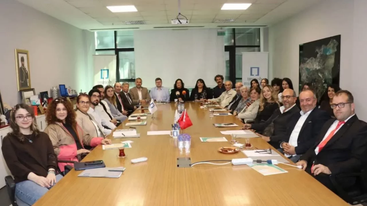 Mimarlar Odası Bursa Şubesi'nden inşaat ruhsat süreçleri ile ilgili açıklama