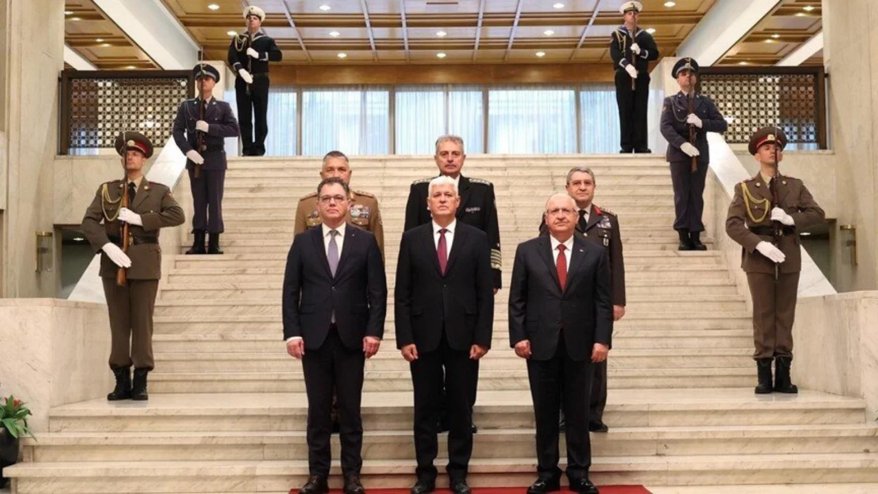 Bulgaristan, Romanya ve Türkiye savunma bakanlarından ortak açıklama